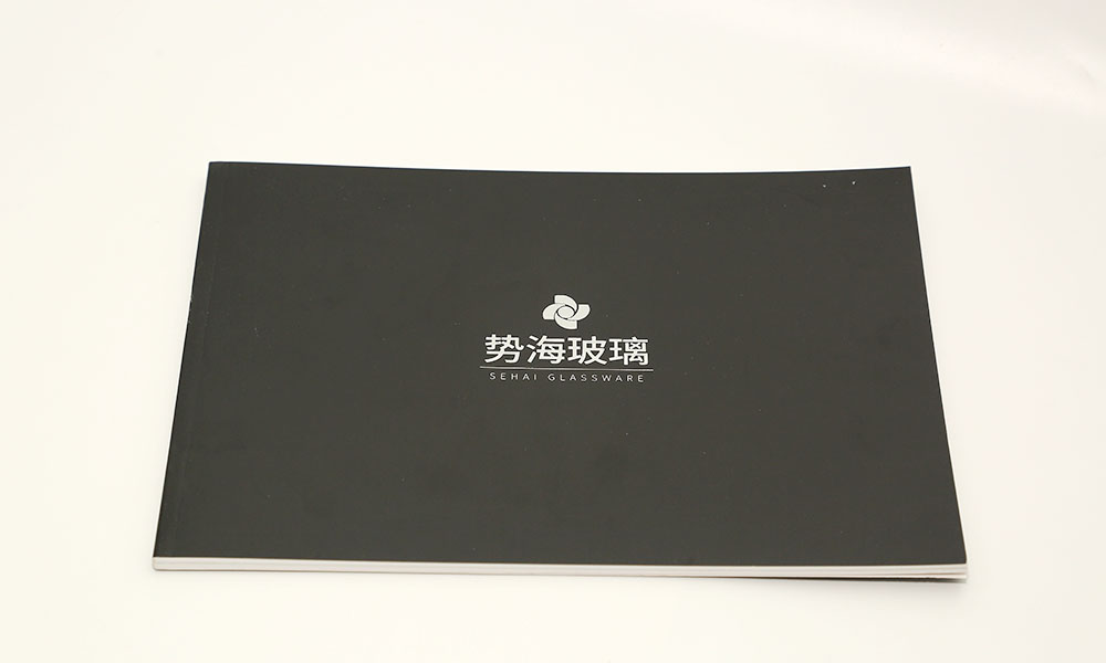 做一本宣傳冊(cè)設(shè)計(jì)多大美觀？